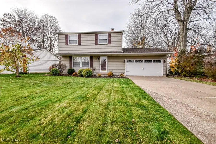5618 Dolphin Street, Mentor On The Lake, OH 44060 - Image #2