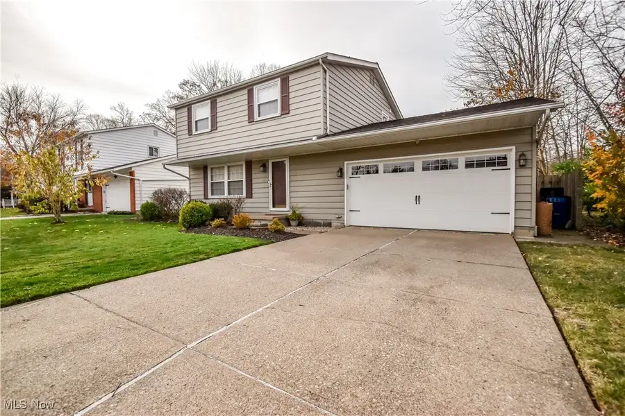5618 Dolphin Street, Mentor On The Lake, OH 44060 - Image #3