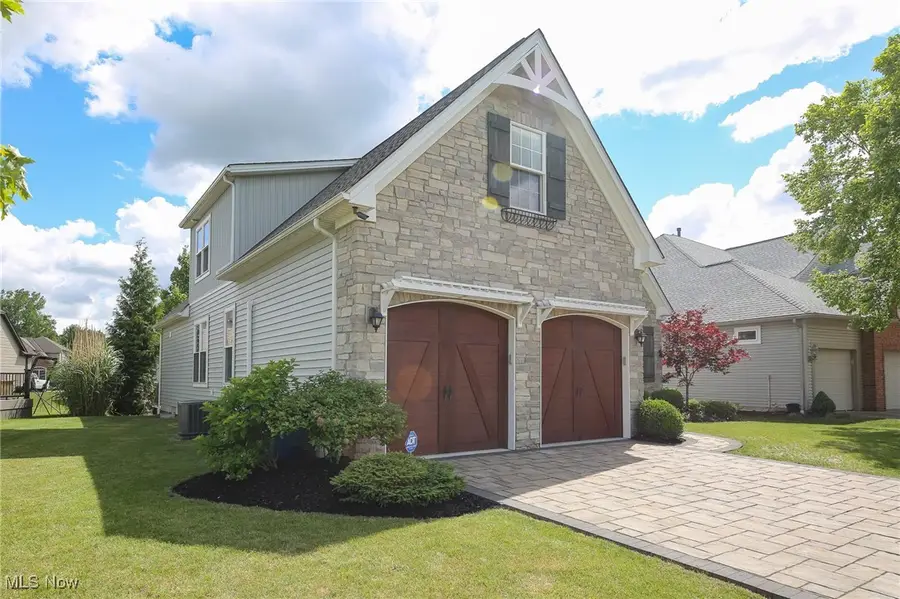 4233 Queens Gate, Avon, OH 44011 - Image #3