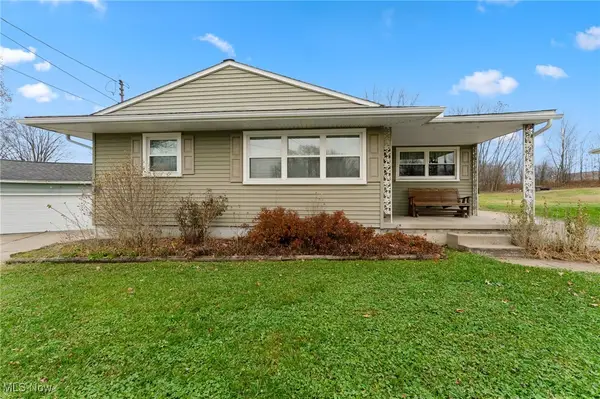 462 Elizabeth Street, Hubbard, OH 44425