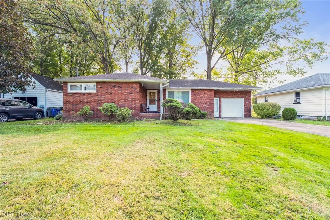 193 Euclid Boulevard, Youngstown, OH 44505 - Image #1