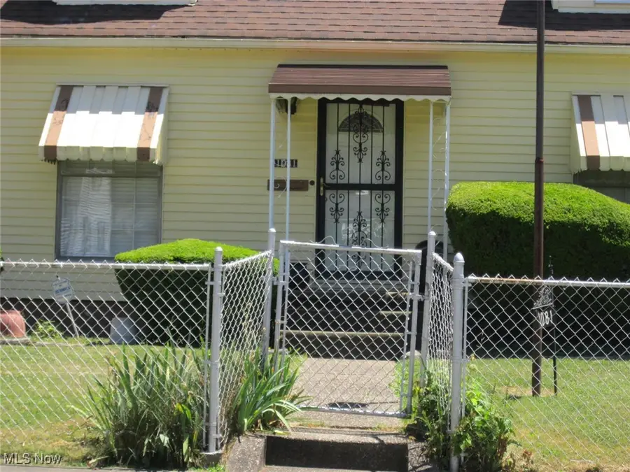 1081 Seward Avenue, Akron, OH 44320 - Image #2
