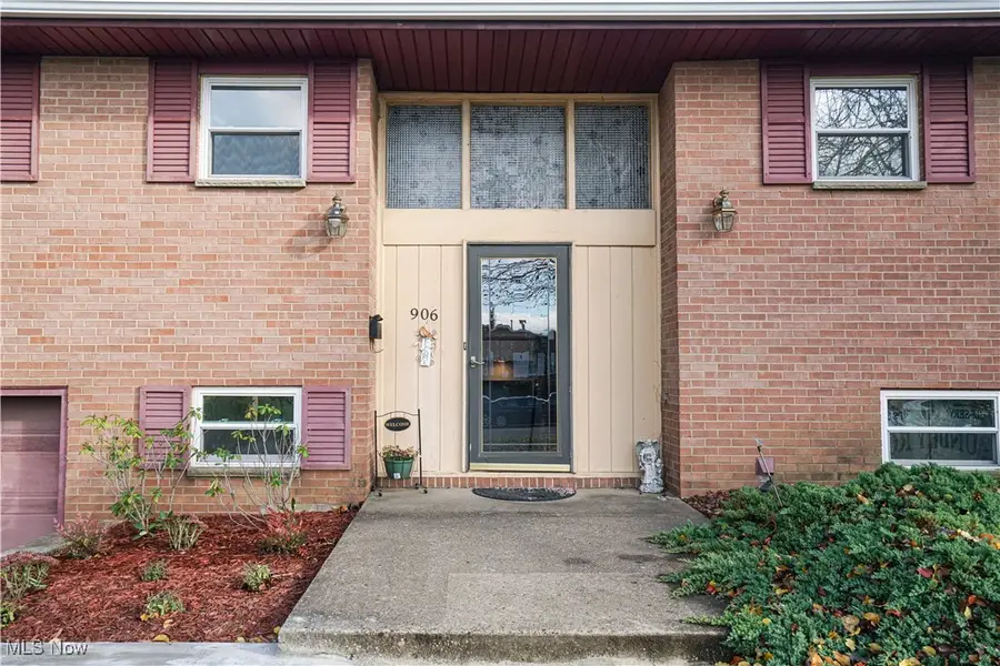 906 Westview Drive, Belpre, OH 45714 - Image #3