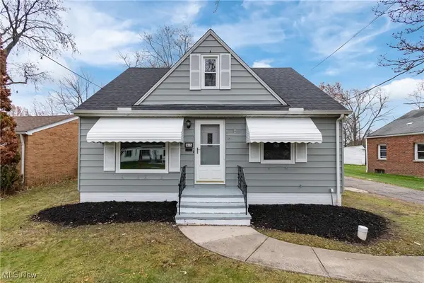 85 Berwyn Drive, Bedford, OH 44146