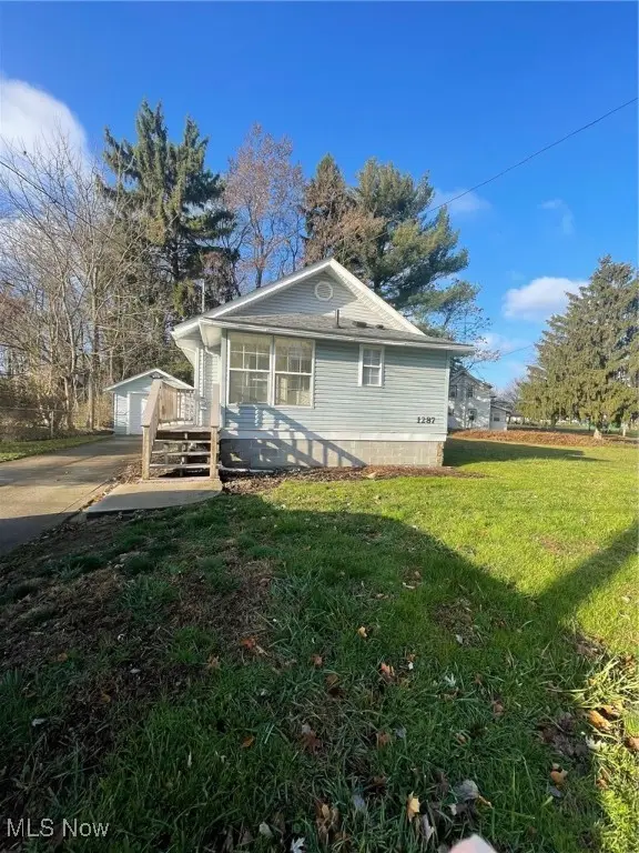 1287 3rd Se Street, Massillon, OH 44646