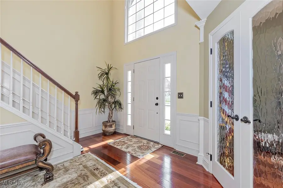 471 Troubadour Drive, Sagamore Hills, OH 44067 - Image #2