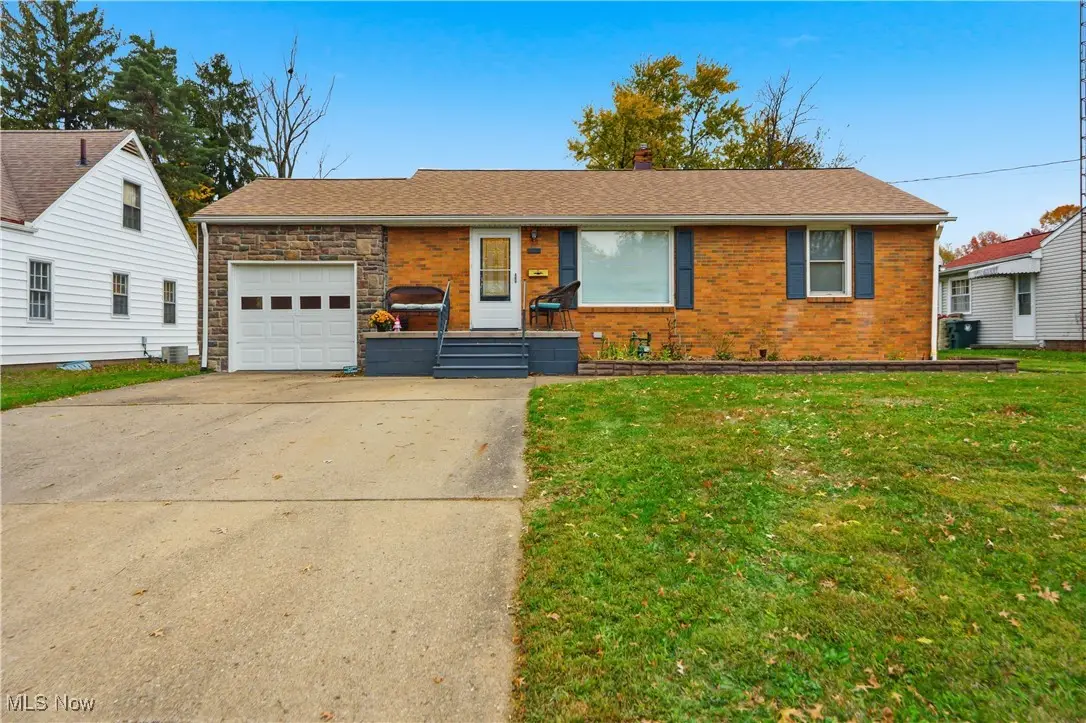 1015 37th Nw Street, Canton, OH 44709 - Image #1