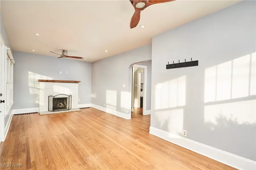 3105 Bailey Road, Cuyahoga Falls, OH 44221 - Image #2