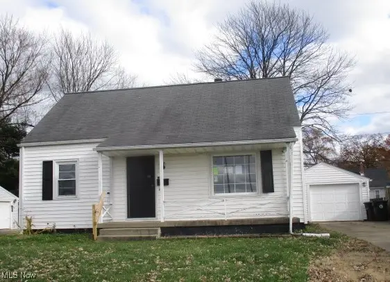 752 Laird Ne Avenue, Warren, OH 44483