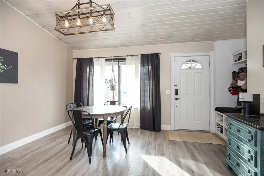 926 Sherwood Drive, Elyria, OH 44035 - Image #3