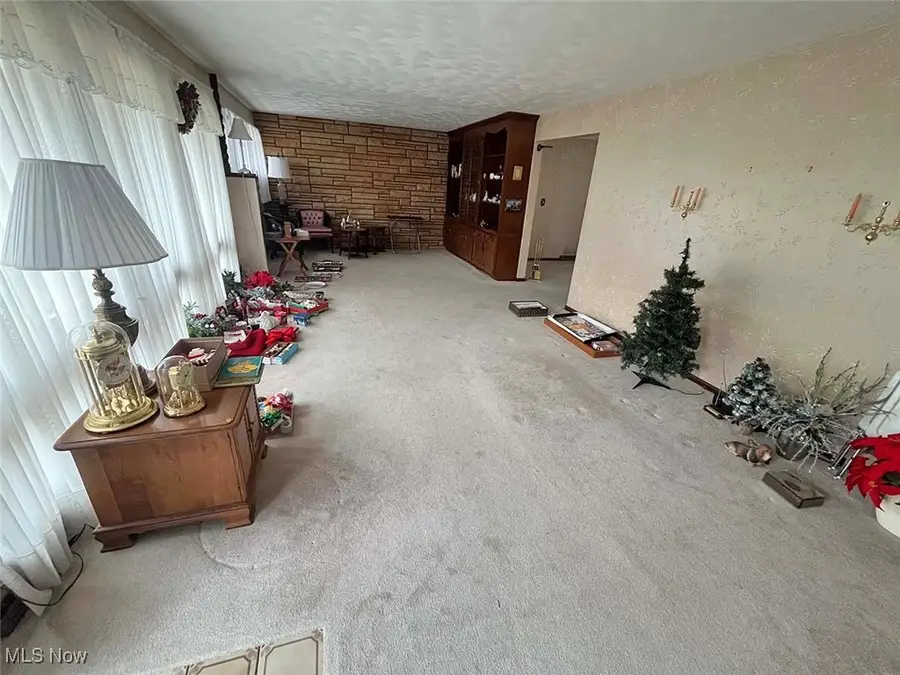 8915 Colton Nw Street, Massillon, OH 44646 - Image #3