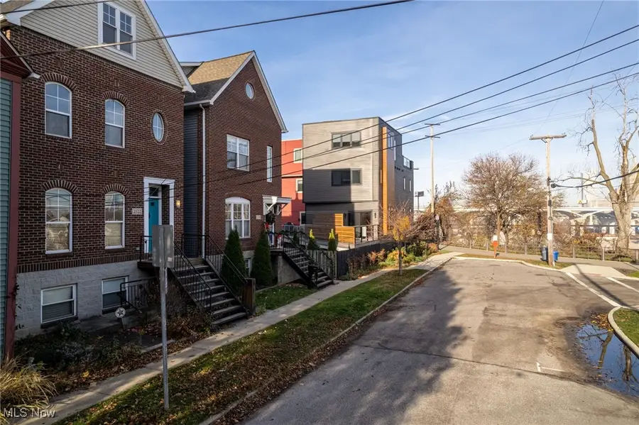 2122 W 6th Street, Cleveland, OH 44113 - Image #3