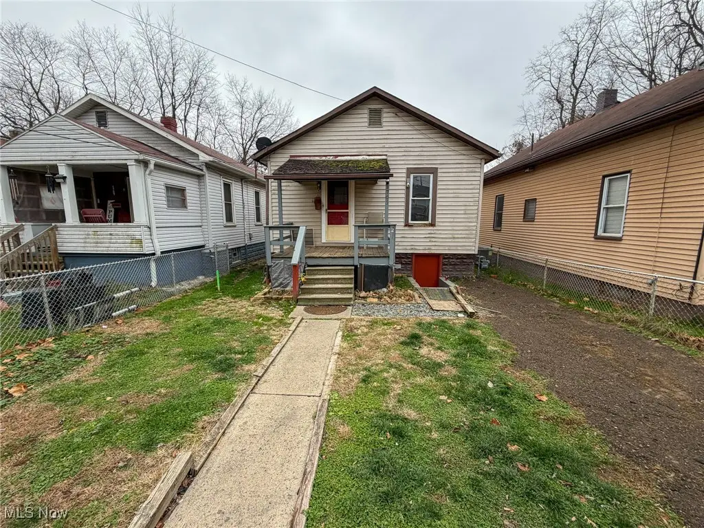 1705 Cleveland Avenue, East Liverpool, OH 43920 - Image #1