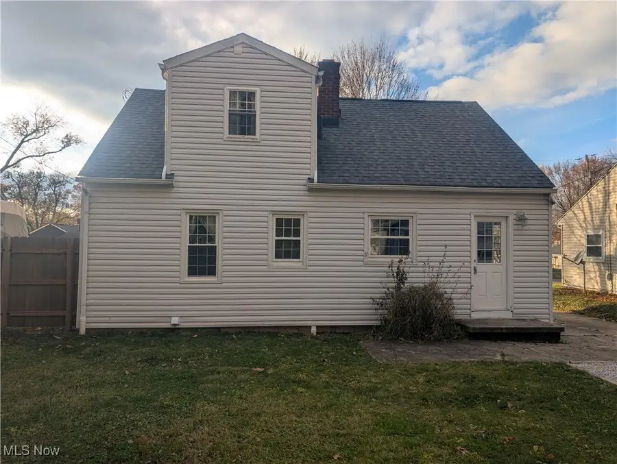 131 Emmons, Akron, OH 44312 - Image #2