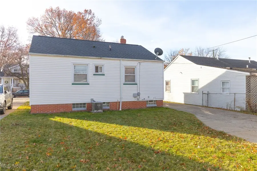 5918 Ira Avenue, Cleveland, OH 44144 - Image #2