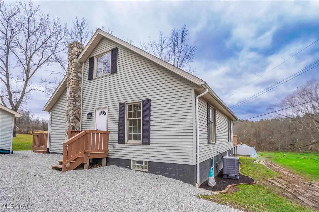 2622 Howenstine Se Drive, East Sparta, OH 44626 - Image #1