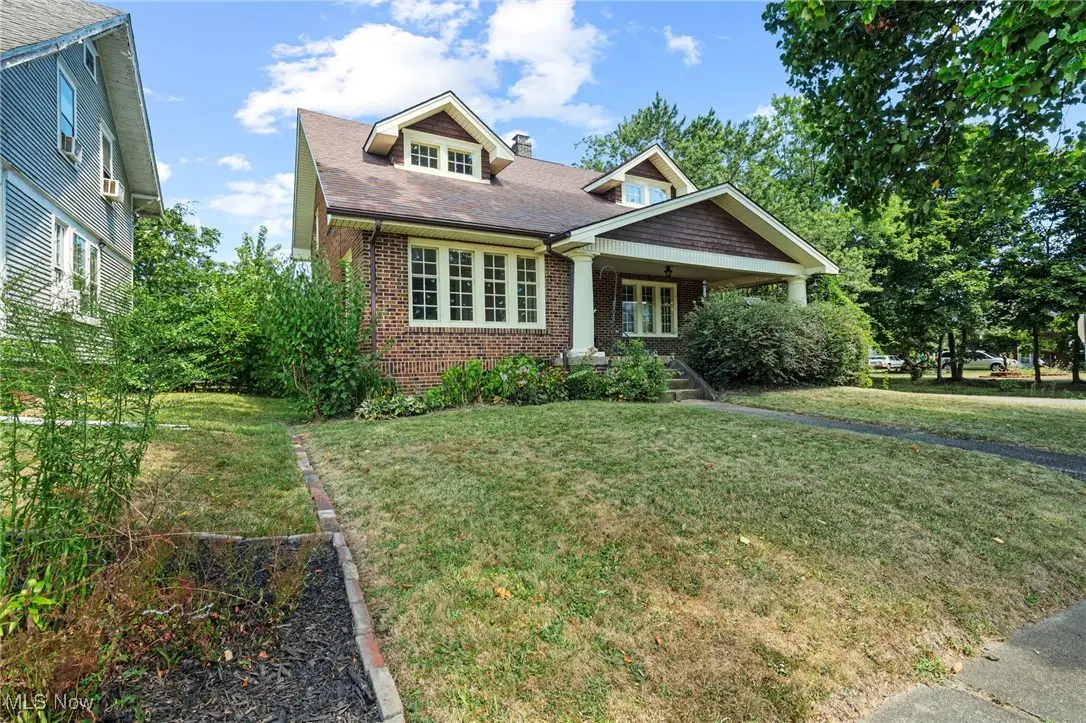 390 E College Street, Alliance, OH 44601 - Image #1