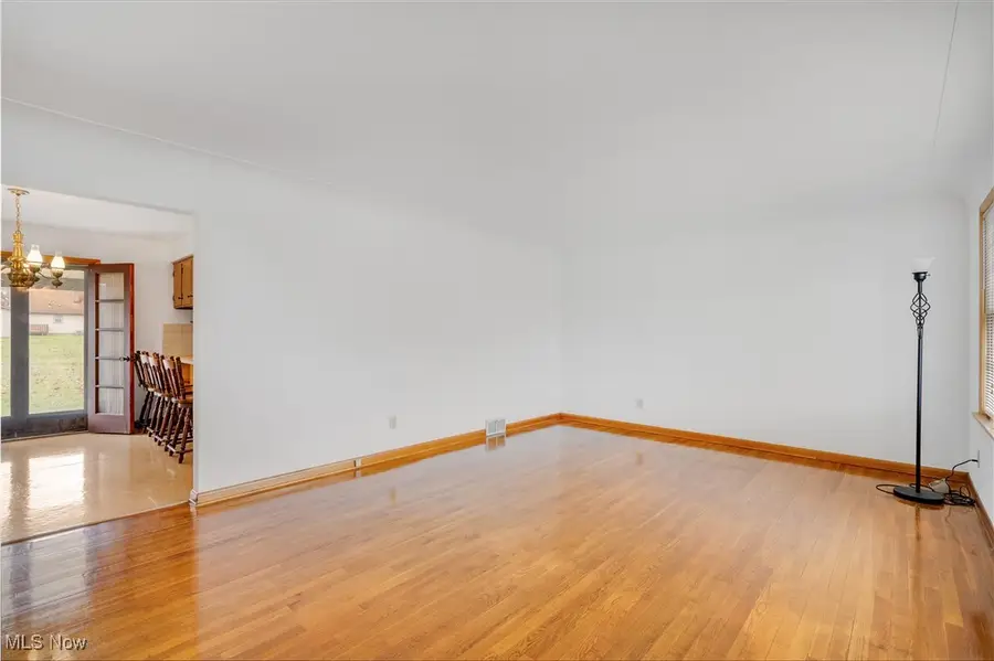 2592 Nadyne Drive, Youngstown, OH 44511 - Image #3