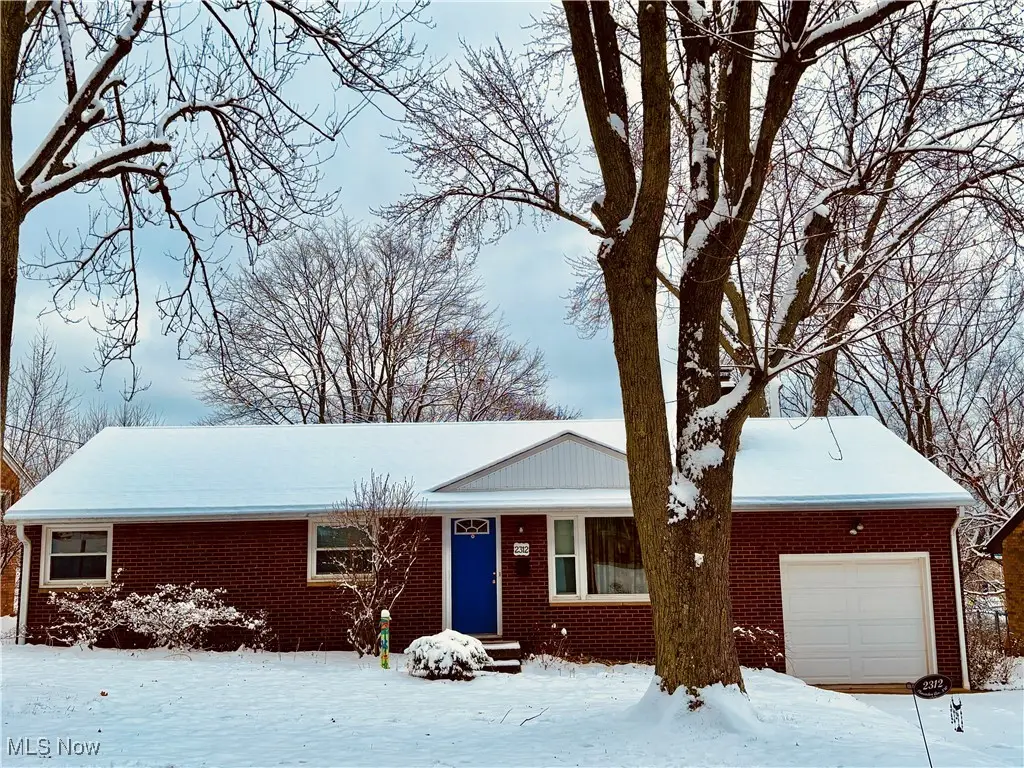 2312 Clarendon Nw Avenue, Canton, OH 44708 - Image #1