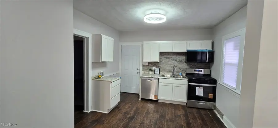 10909 Nelson Avenue, Cleveland, OH 44105 - Image #3