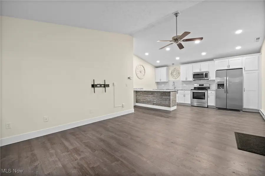 35873 Westminister Avenue, North Ridgeville, OH 44039 - Image #2