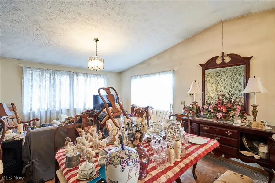 1730 Ledgewood Ne Boulevard, Massillon, OH 44646 - Image #3