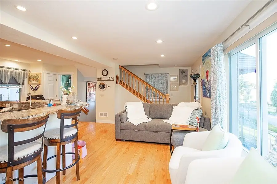 24690 Hawthorne Drive, Euclid, OH 44117 - Image #3