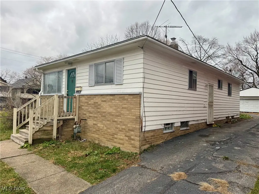 12309 Watterson Avenue, Cleveland, OH 44105 - Image #1