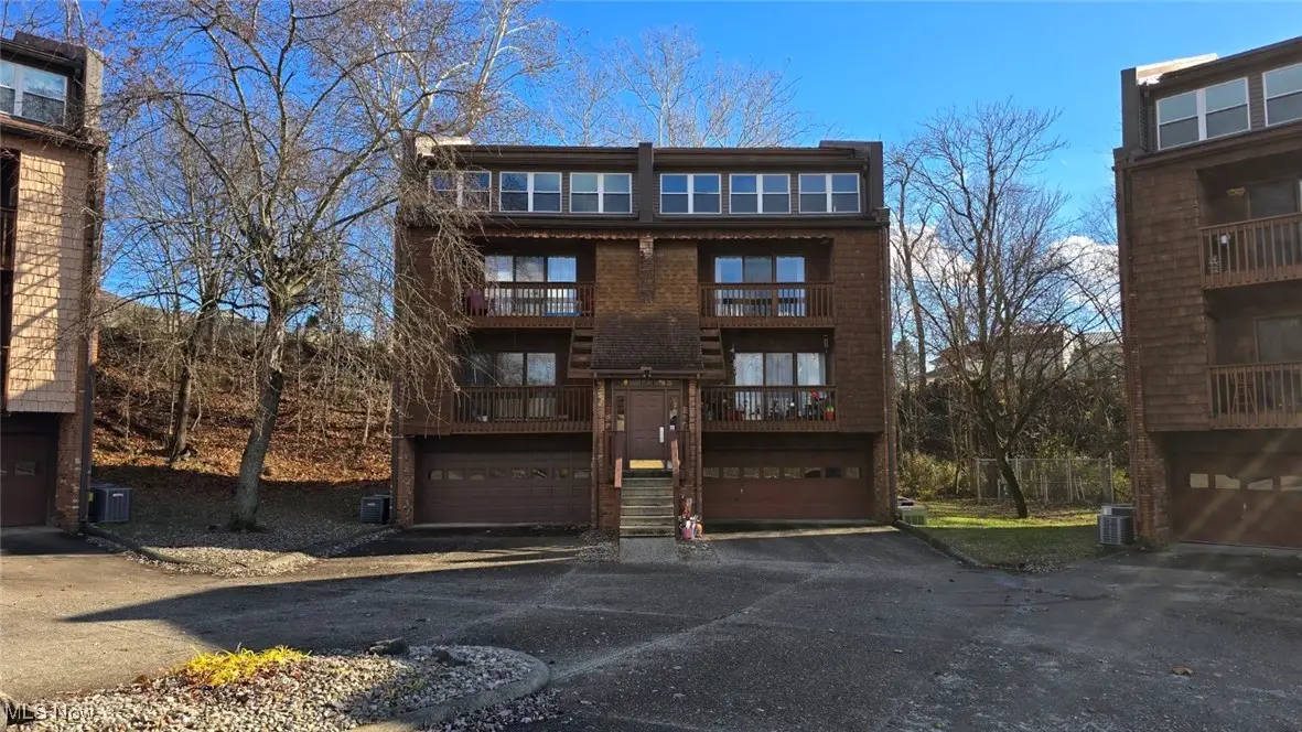 710 Belrock Avenue, Belpre, OH 45714 - Image #1