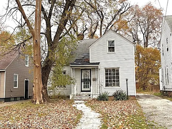 15615 Judson Drive, Cleveland, OH 44118