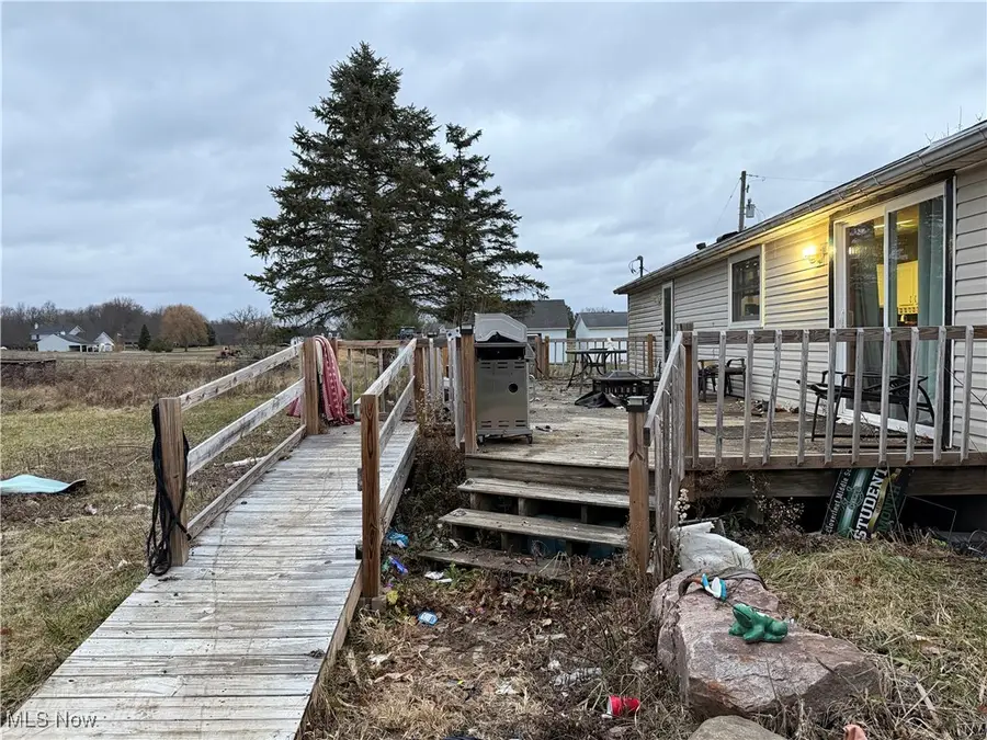 5684 Carlton Road, Medina, OH 44256 - Image #2