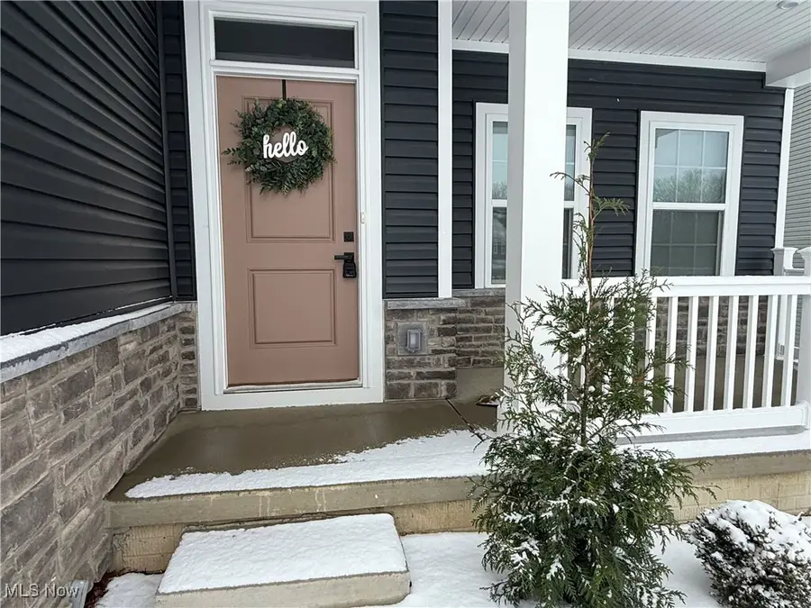 6035 Woodland Bend Drive, North Royalton, OH 44133 - Image #3