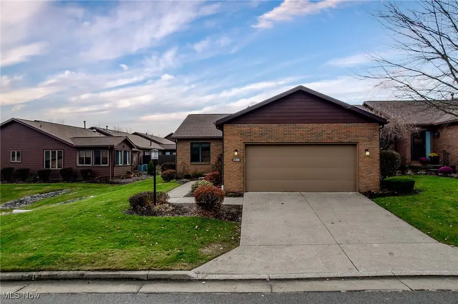 2186 Prestwick Drive, Uniontown, OH 44685 - Image #2