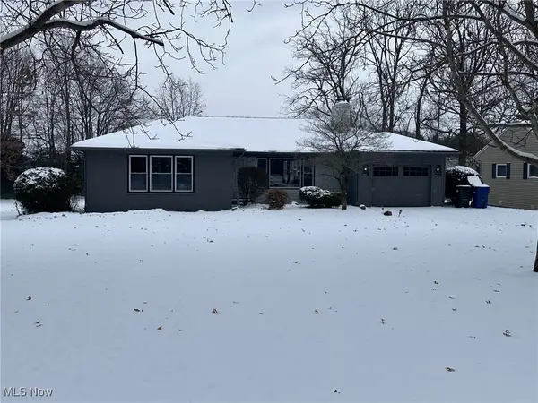 1927 Center Road, Avon, OH 44011