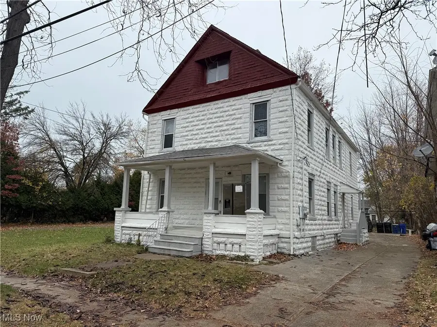15715 Trafalgar Avenue, Cleveland, OH 44110 - Image #2