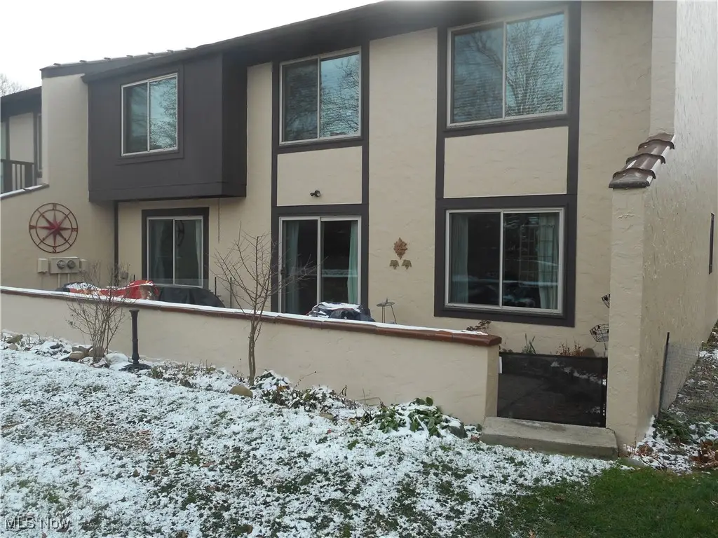 1045 Bunker Drive, Fairlawn, OH 44333 - Image #1