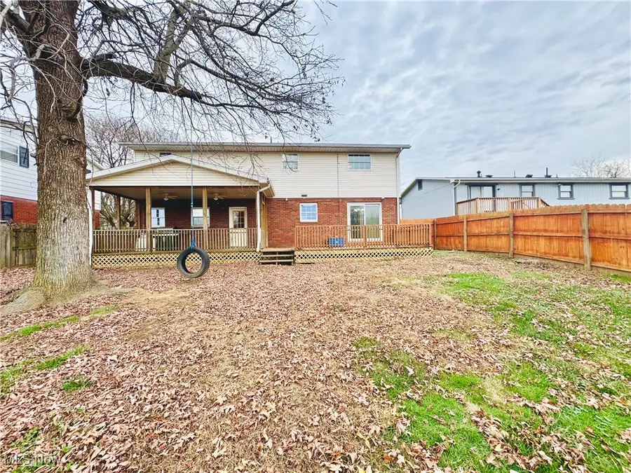 739 Campbell Drive, Belpre, OH 45714 - Image #2