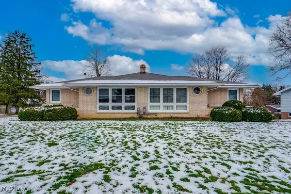 112 Greenwood Avenue, Rittman, OH 44270