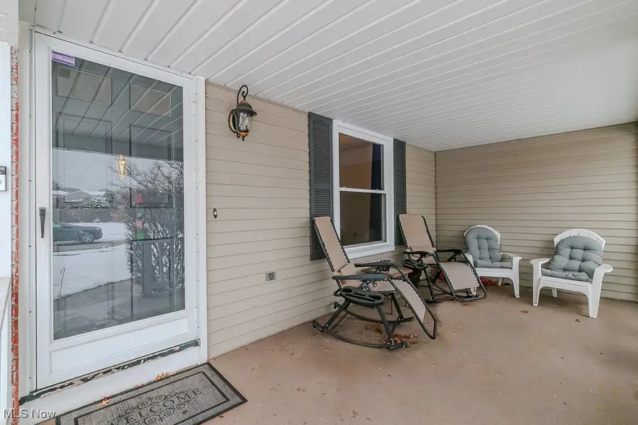 8012 Fenway Drive, Parma, OH 44129 - Image #2