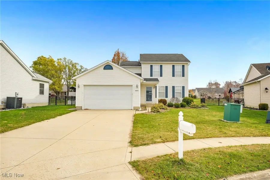 38273 Pebble Lake Trail, North Ridgeville, OH 44039 - Image #2