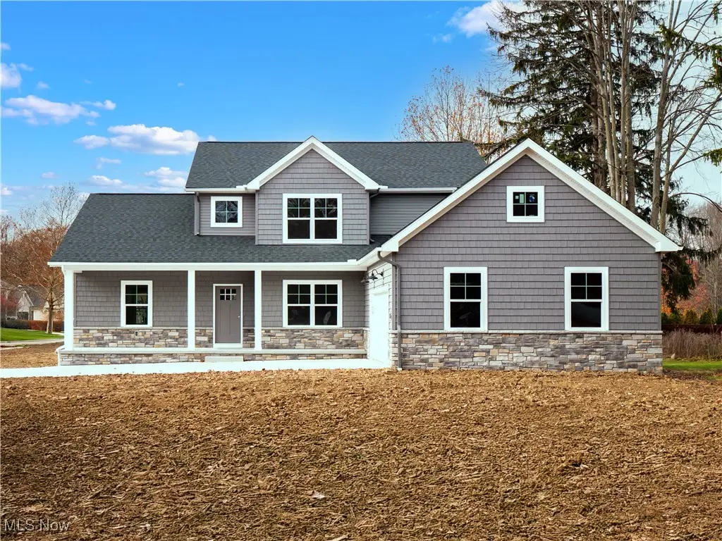 21032 Breckenridge Lane, Strongsville, OH 44149 - Image #1