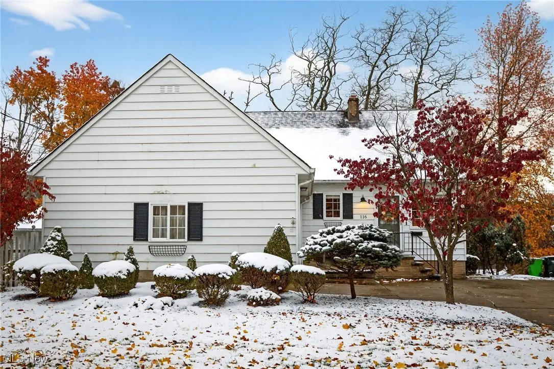 116 Forest Drive, Bedford, OH 44146 - Image #1