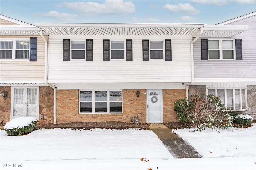 2043 Carlile Drive #109, Uniontown, OH 44685 - Image #1