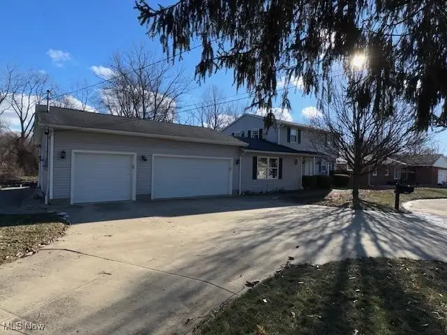 915 Nautical Drive, Vermilion, OH 44089 - Image #2