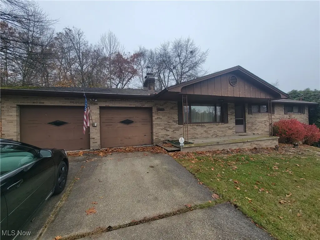 13457 Theeland Nw Avenue, Uniontown, OH 44685 - Image #1
