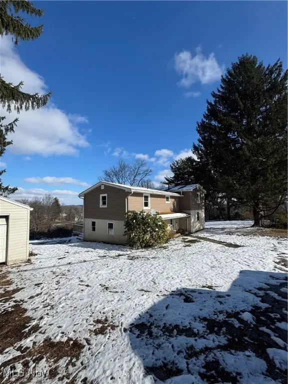 782 Hill Street, Coshocton, OH 43812