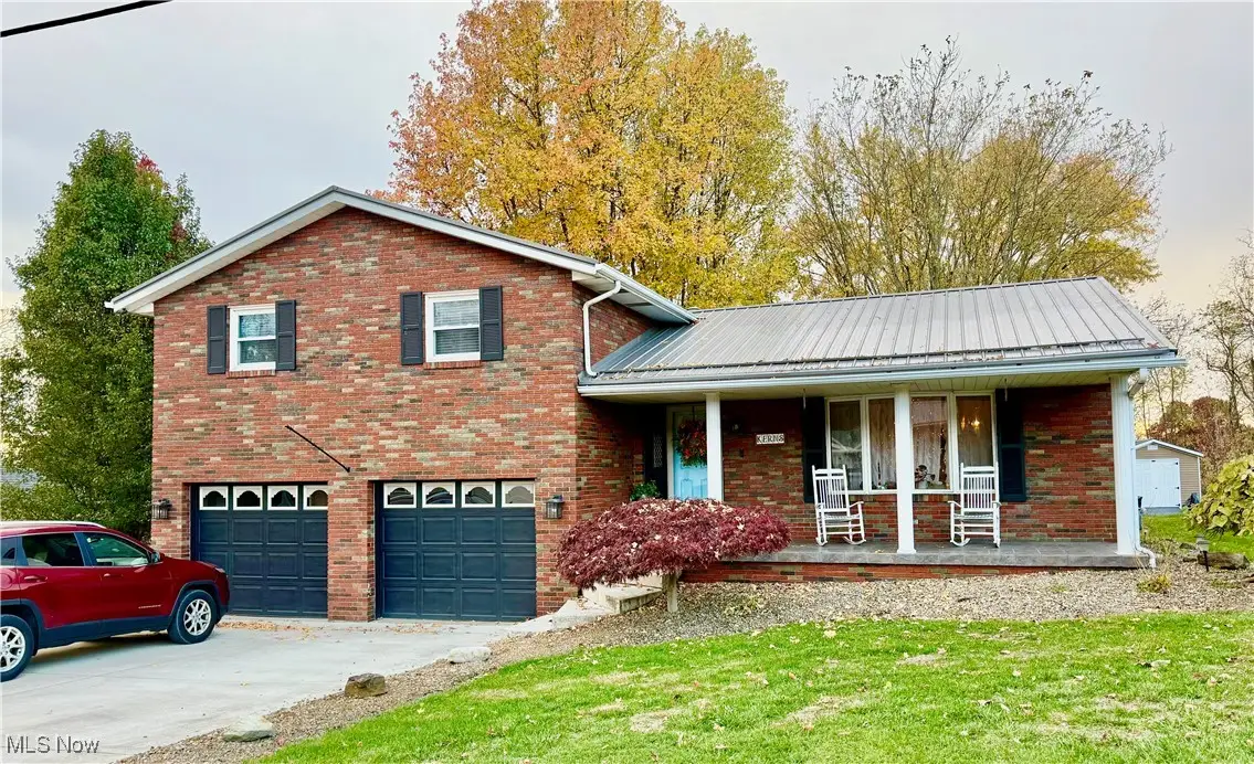 939 Robin Hood Lane, Follansbee, WV 26037 - Image #1