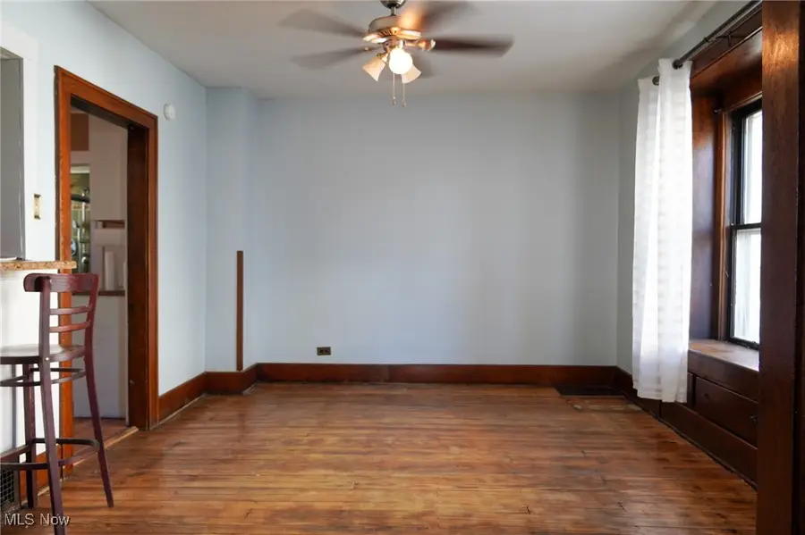 48 20th Sw Street, Barberton, OH 44203 - #3