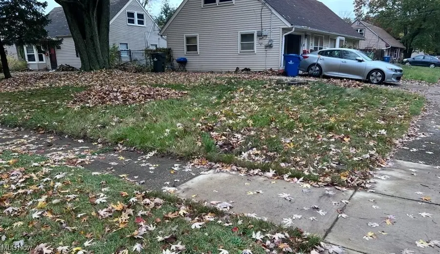 699 Irving Park Boulevard, Sheffield Lake, OH 44054 - Image #2