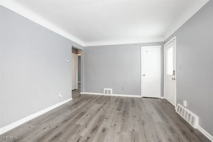 12701 York Boulevard, Garfield Heights, OH 44125 - Image #2